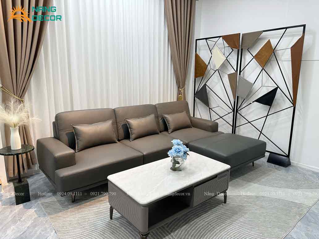 Mẫu sofa băng hiện đại từ da bò mặt tiếp xúc kết hợp đôn ghép góc.