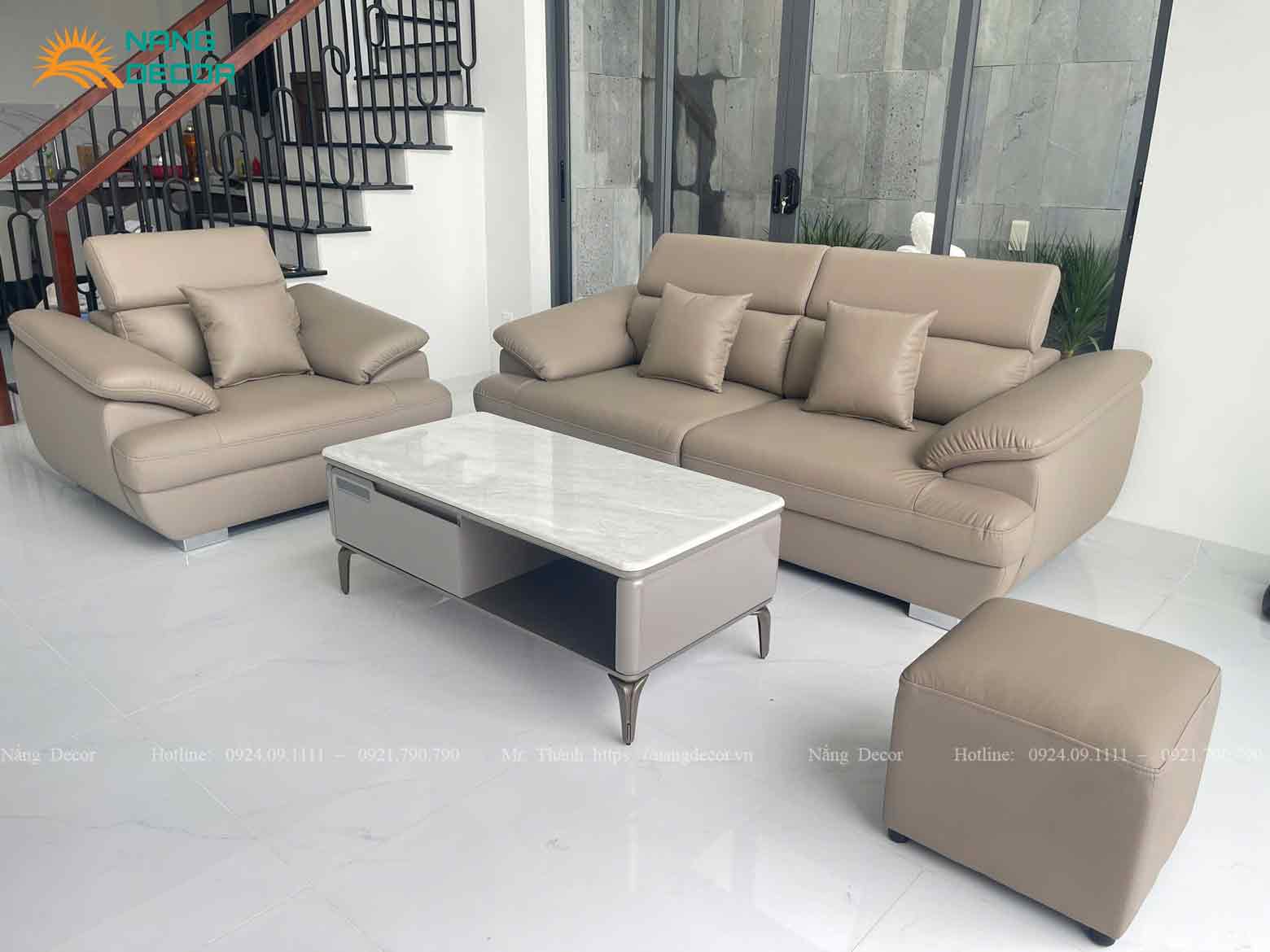 Sofa da bò cao cấp chính hãng mang cảm giác sang trọng, hiện đại. Sofa da bò cao cấp chính hãng mang cảm giác sang trọng, hiện đại.