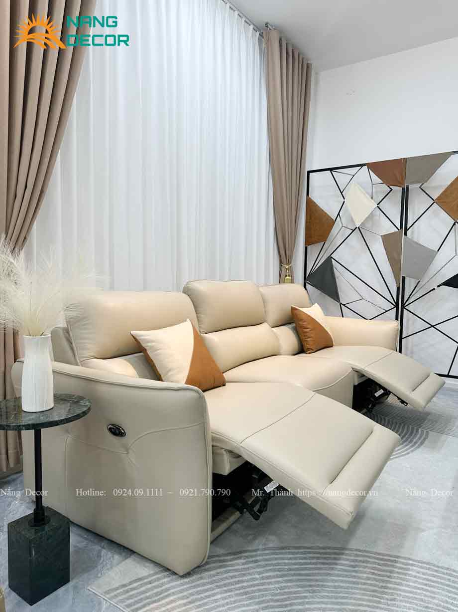 Sofa da bò chỉnh điện nhập khẩu 2 động cơ tiện lợi cho nhà khách rộng, nhiều thành viên.