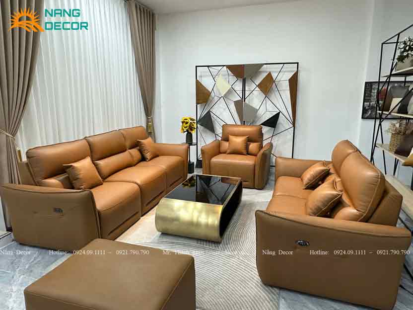 Có thể kết hợp ghế chủ với bộ sofa băng lớn tăng diện tích ngồi và bề thế cho phòng khách.
